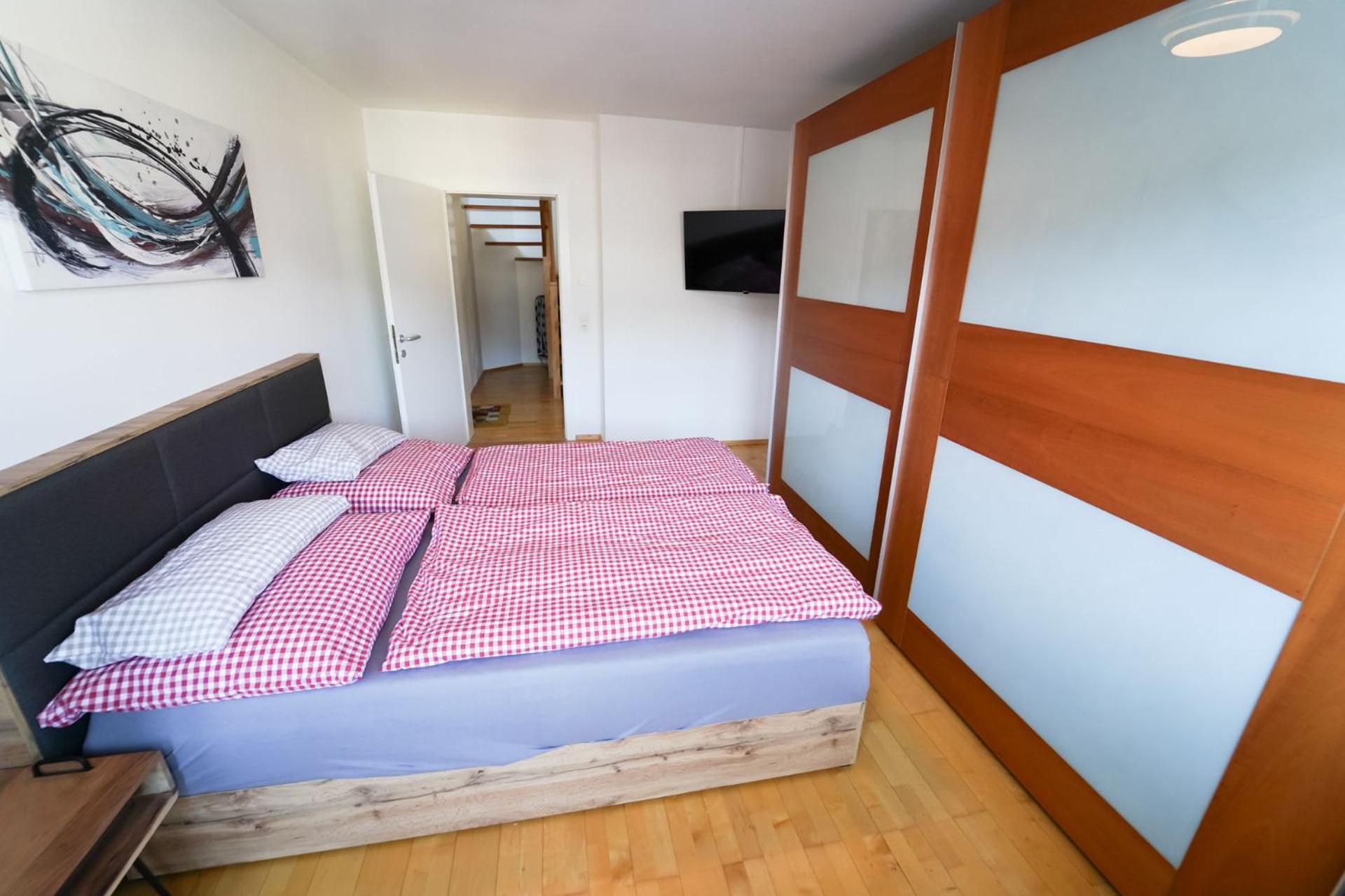 Schlafgut Kuessler - 70M Vom City Express Zell am See Ngoại thất bức ảnh