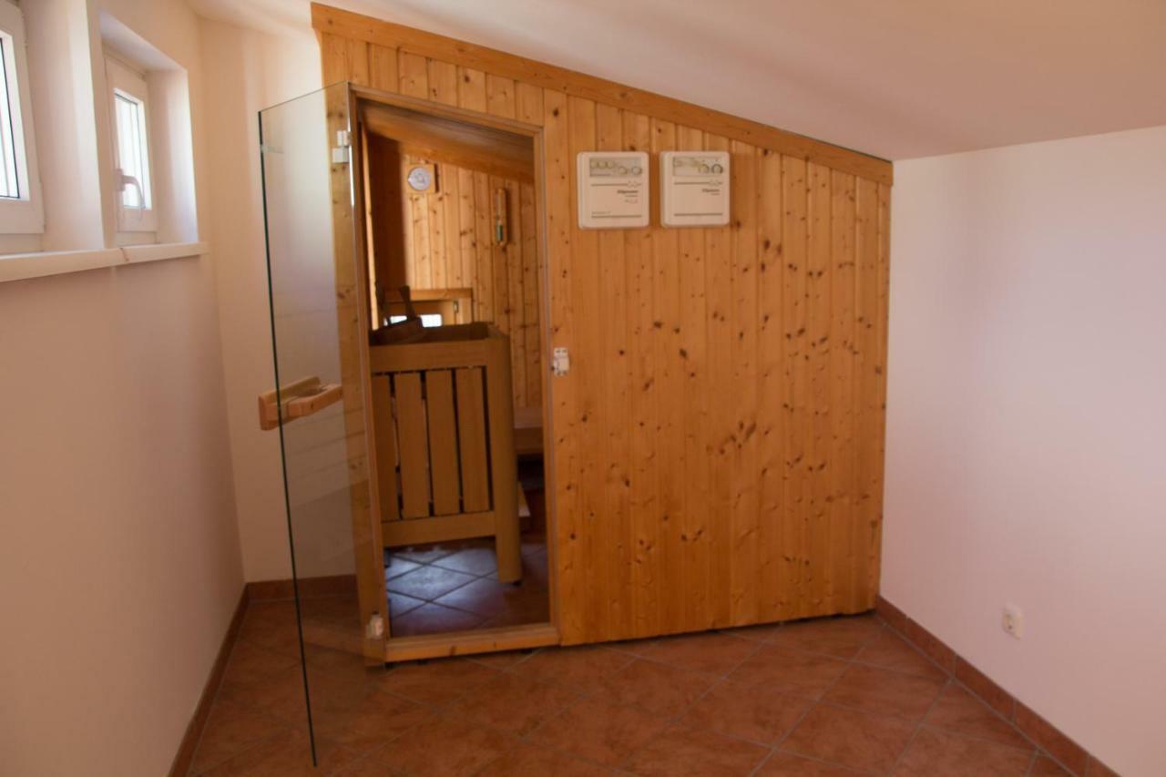 Schlafgut Kuessler - 70M Vom City Express Zell am See Ngoại thất bức ảnh